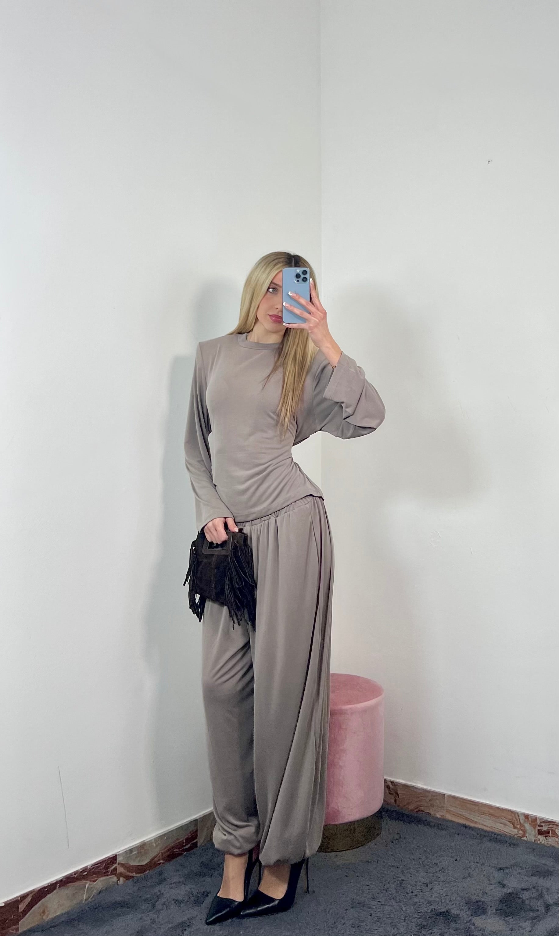 Set Alina