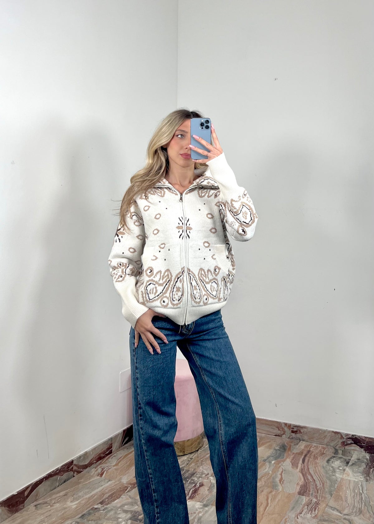 Cardigan Bandana