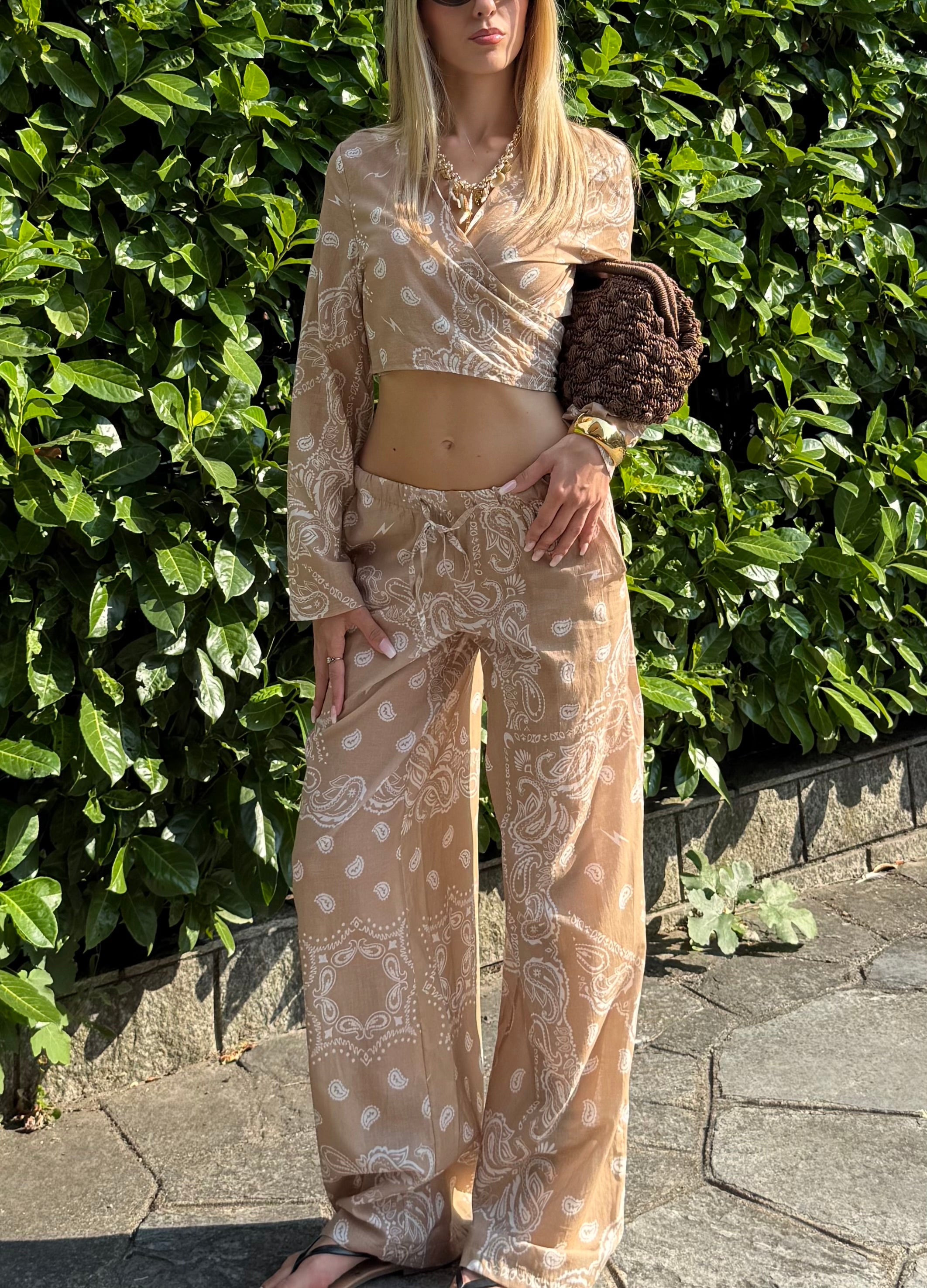 Set Paros