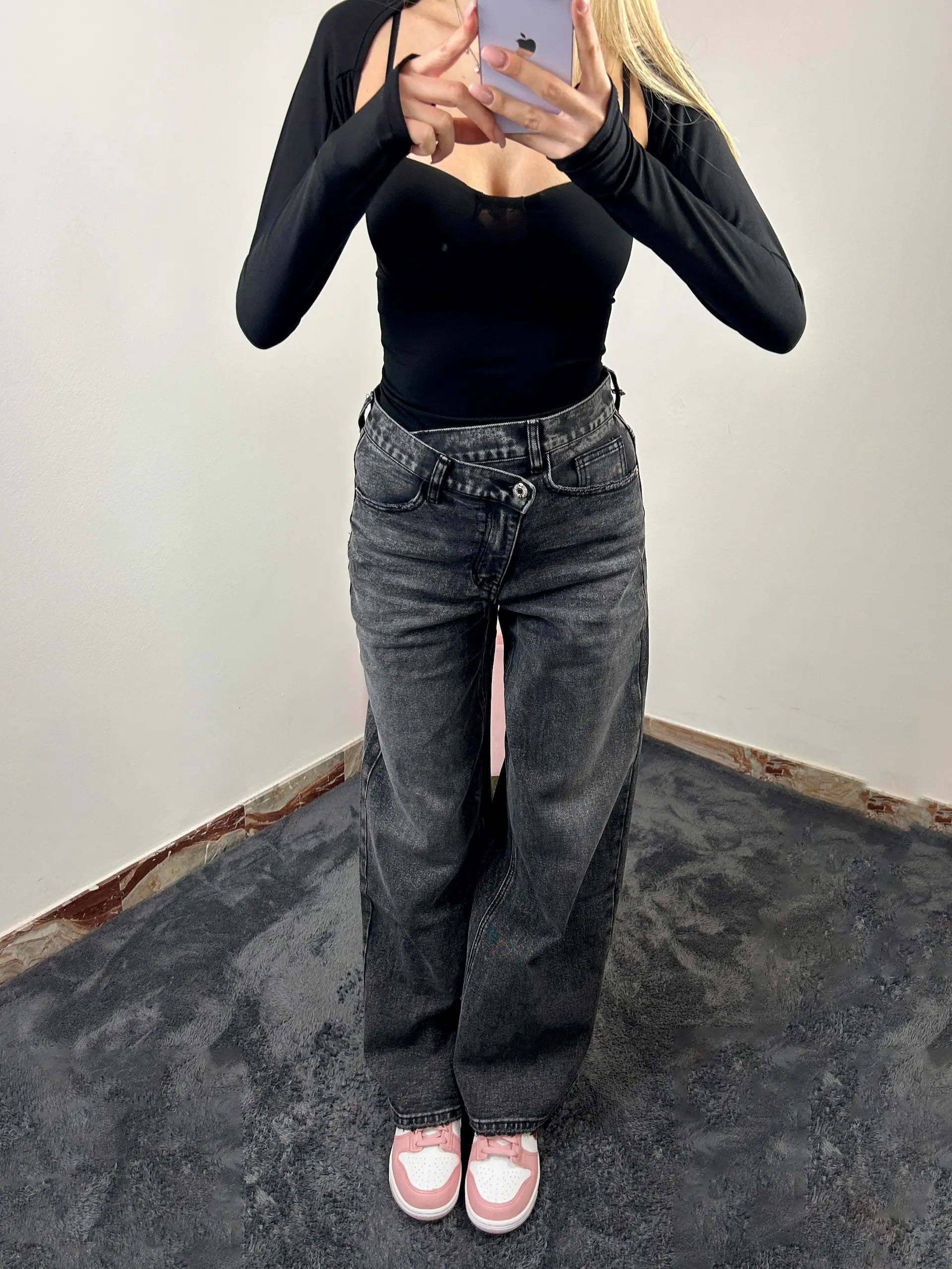 Jeans Distorted